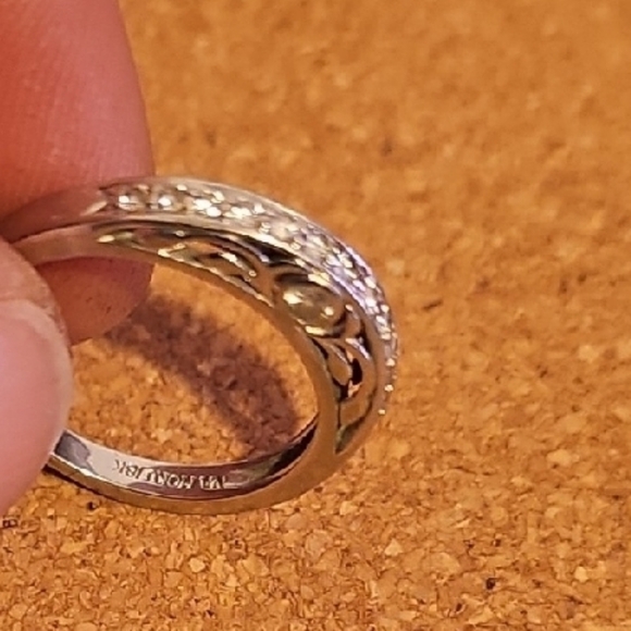 Elegant 18k White Gold NA HOKU Wedding Band w Diamonds SIZE 7 Women's Ring - Picture 15 of 15